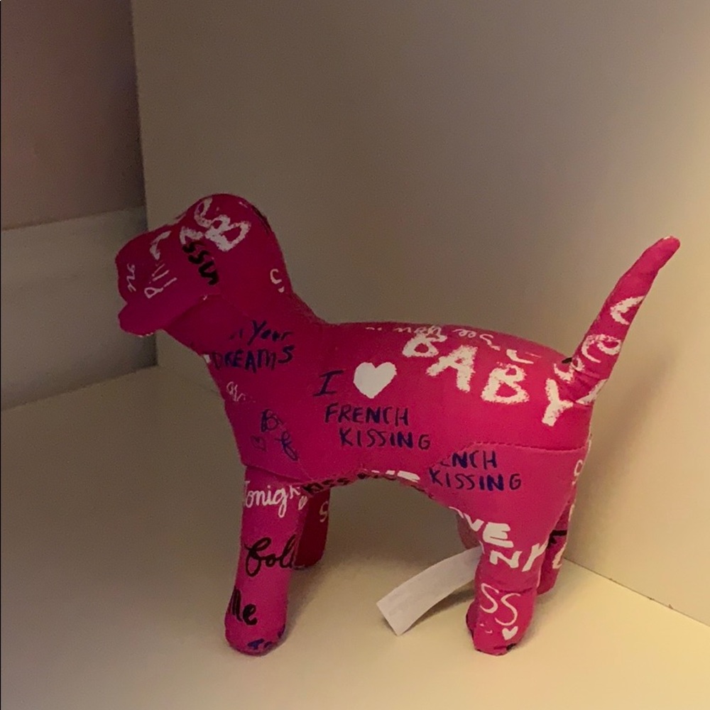 VS Pink Dog